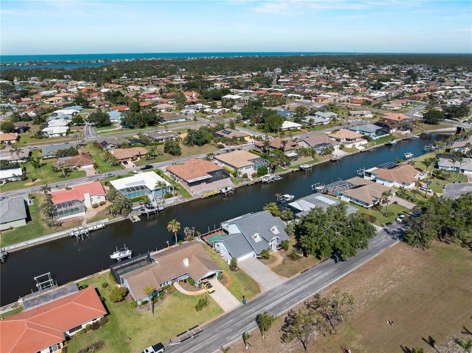 ENGLEWOOD ISLES SUB - Residential