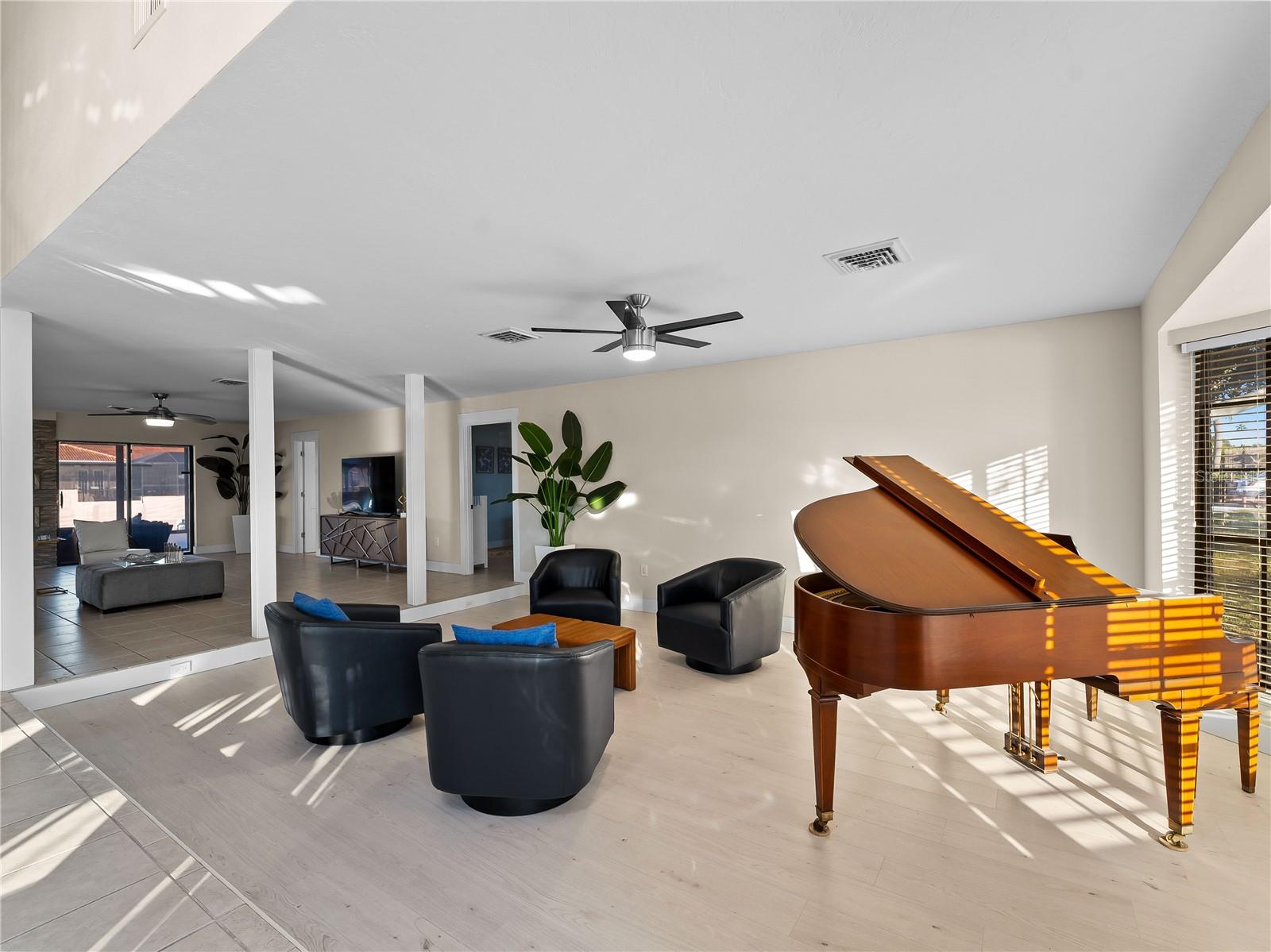 ENGLEWOOD ISLES SUB - Residential