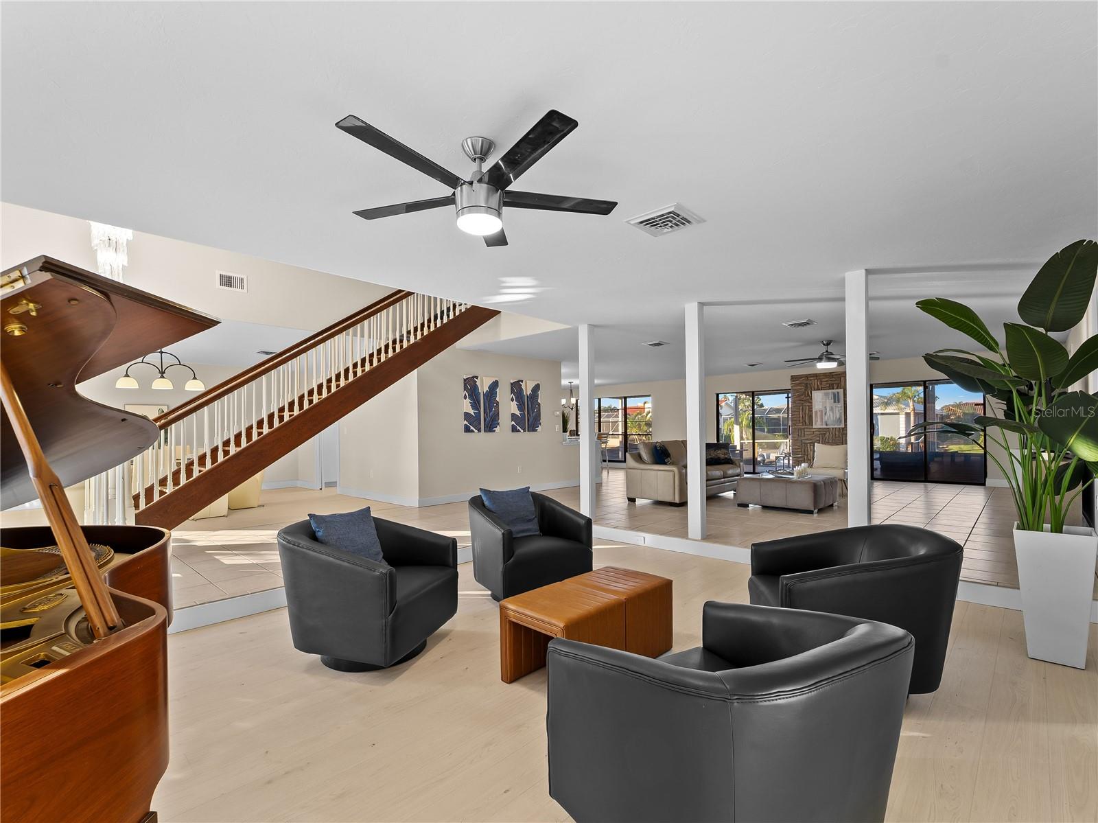 ENGLEWOOD ISLES SUB - Residential