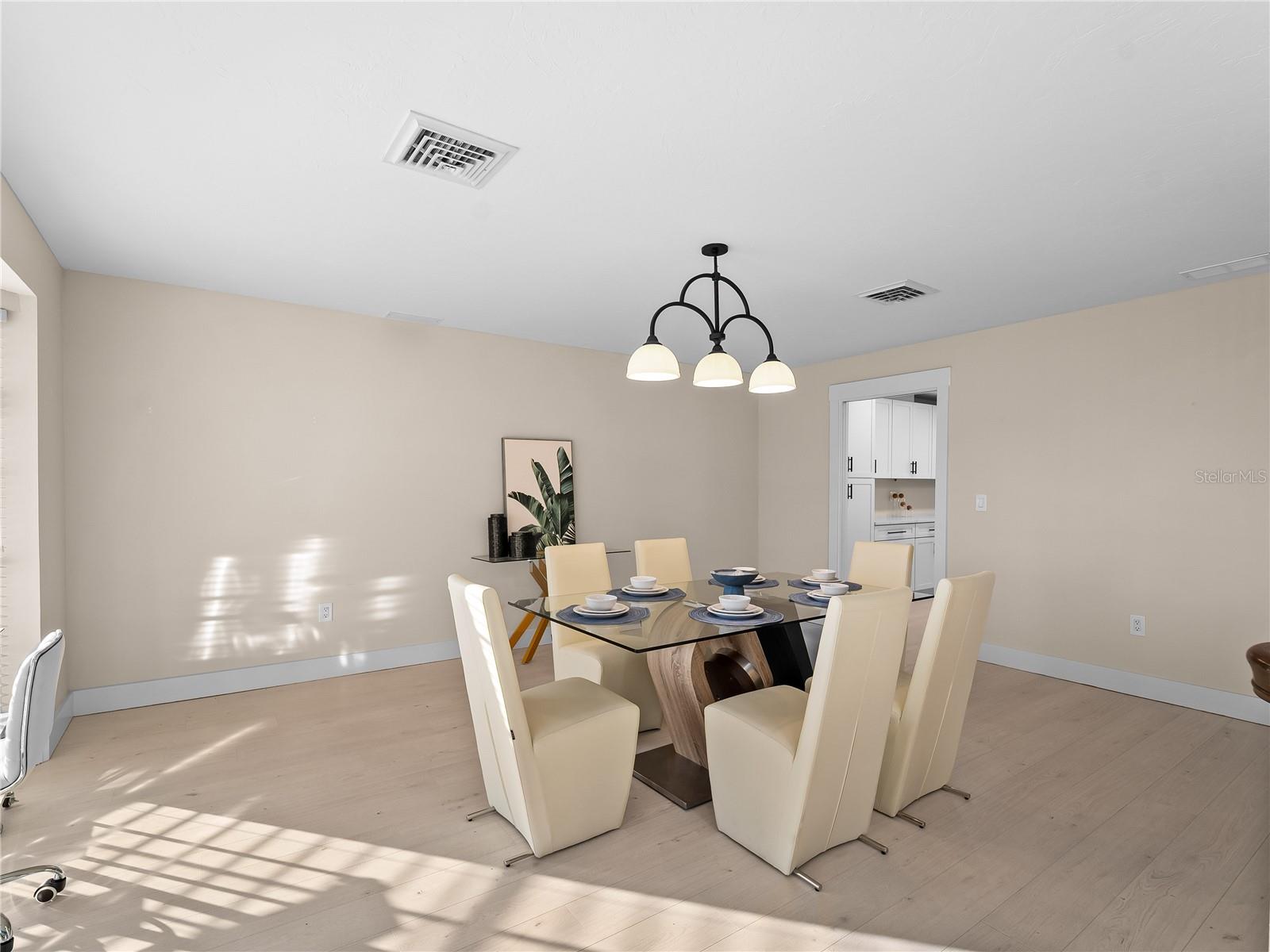 ENGLEWOOD ISLES SUB - Residential