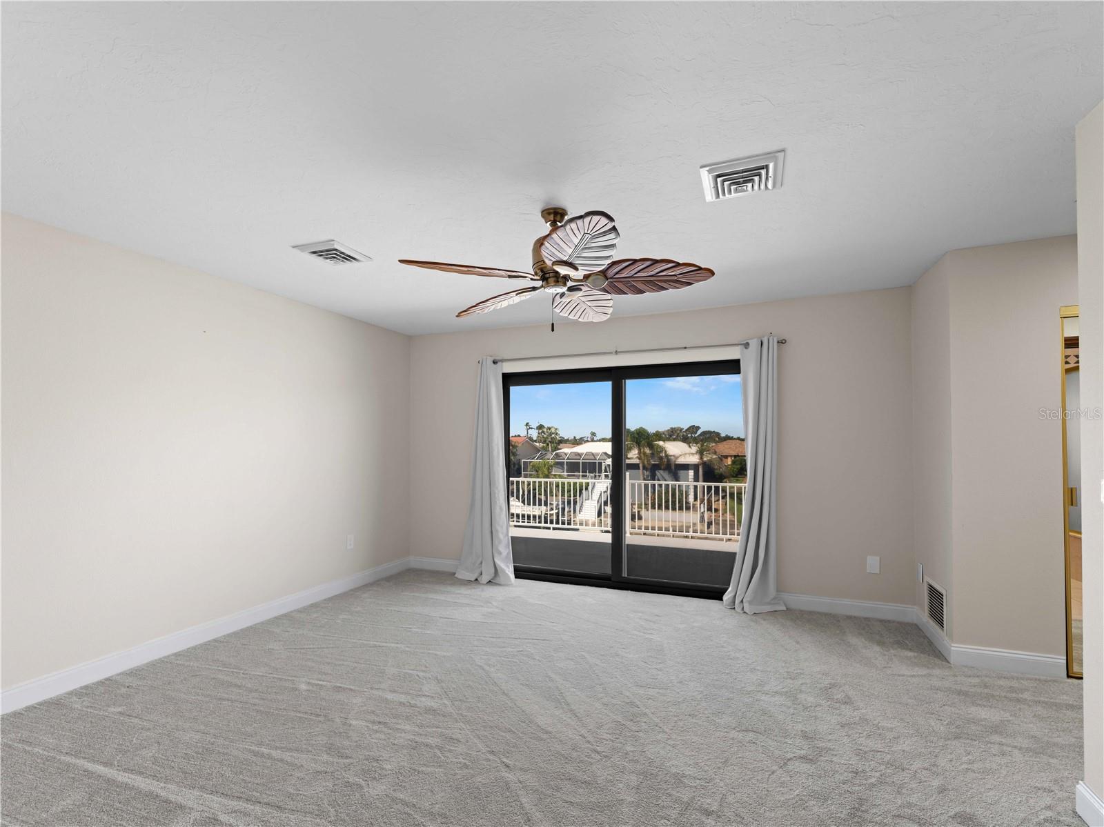 ENGLEWOOD ISLES SUB - Residential