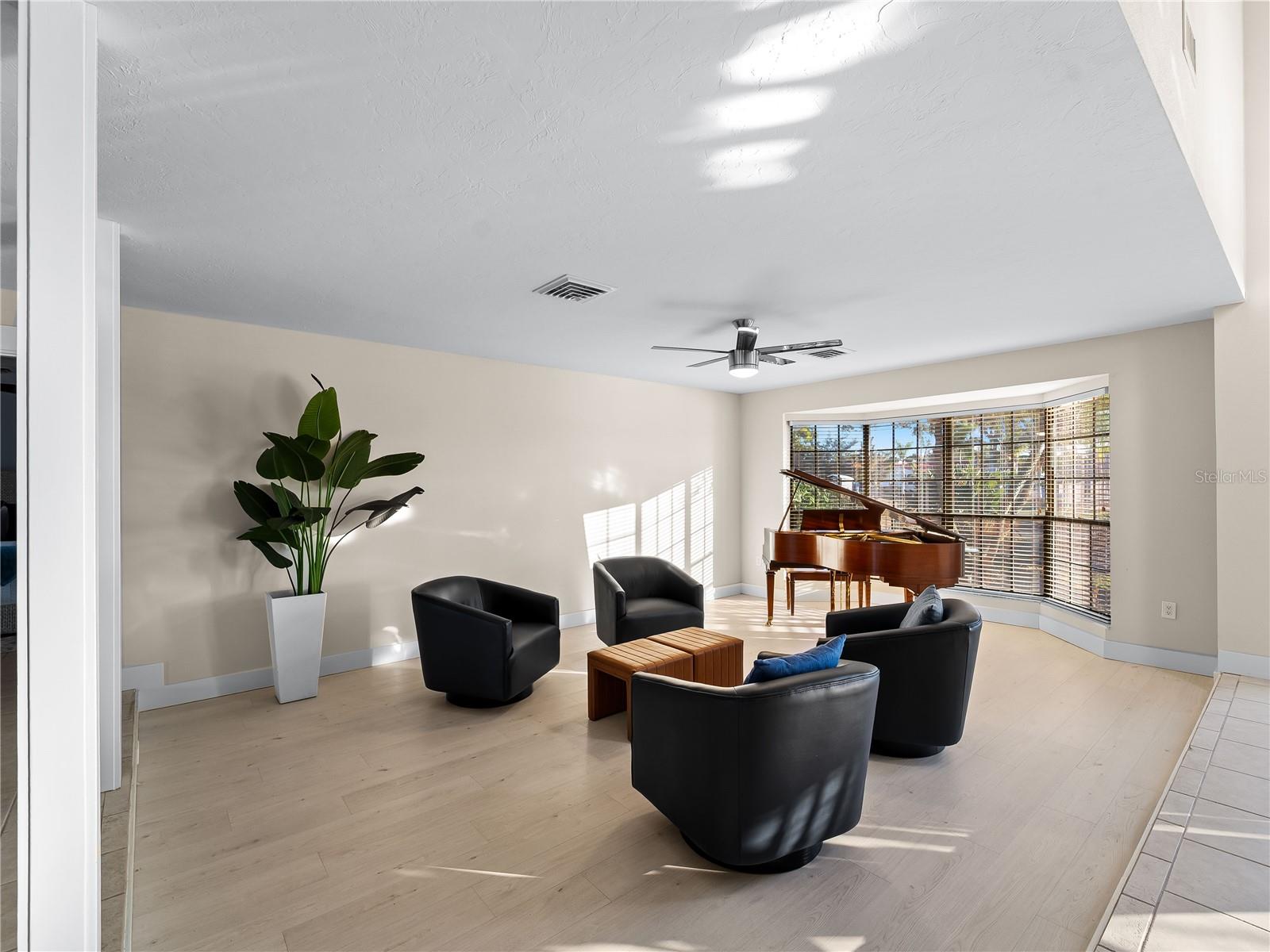 ENGLEWOOD ISLES SUB - Residential