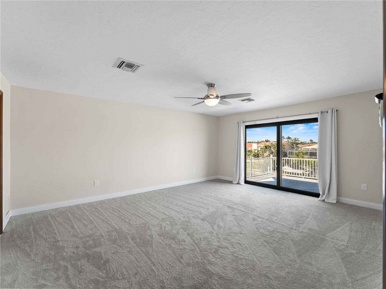 ENGLEWOOD ISLES SUB - Residential