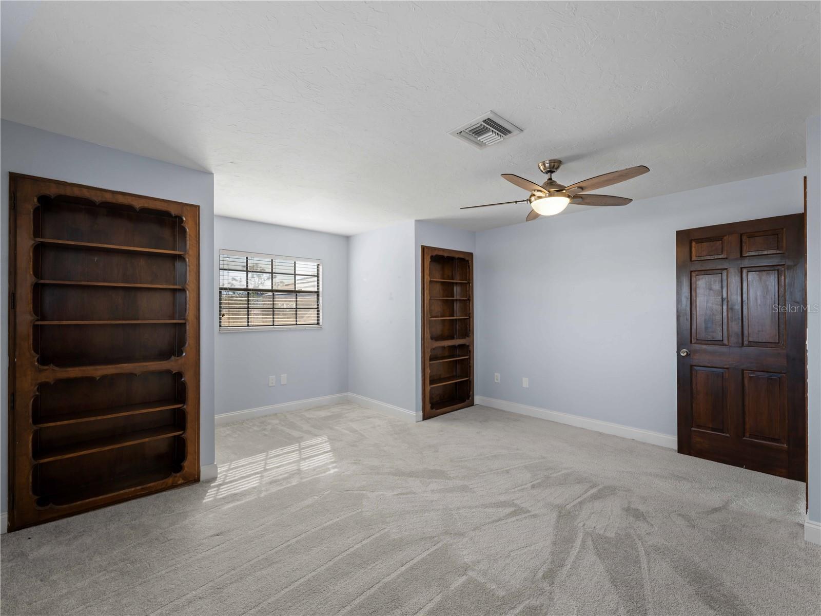 ENGLEWOOD ISLES SUB - Residential