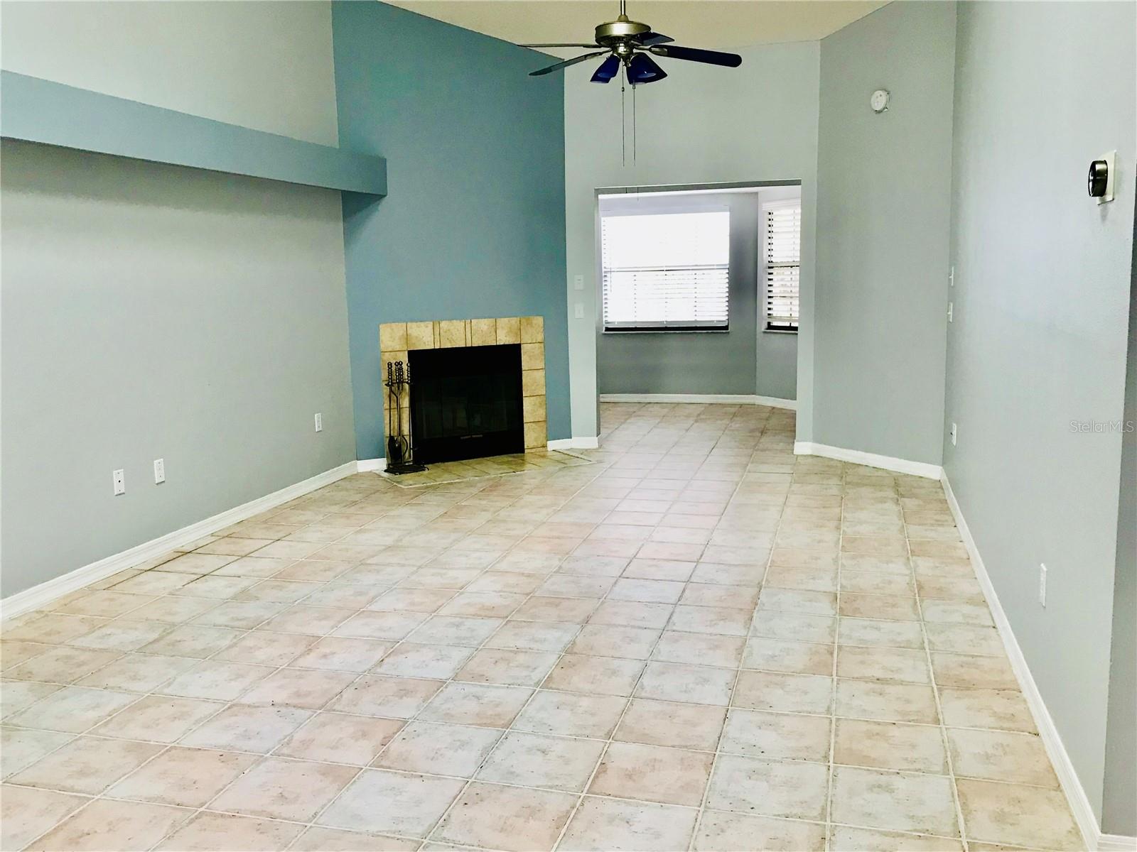 10425 LA MIRAGE COURT 202