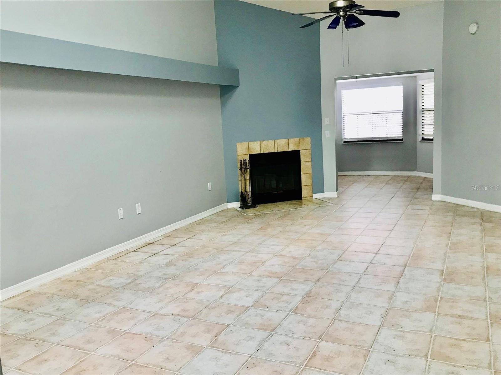 10425 LA MIRAGE COURT 202
