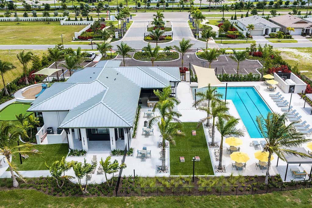 Photo of 18355 Arbor Vista Drive, Venice, FL 34293 (MLS # TB8538971)