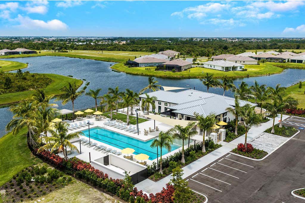 Photo of 18355 Arbor Vista Drive, Venice, FL 34293 (MLS # TB8538971)