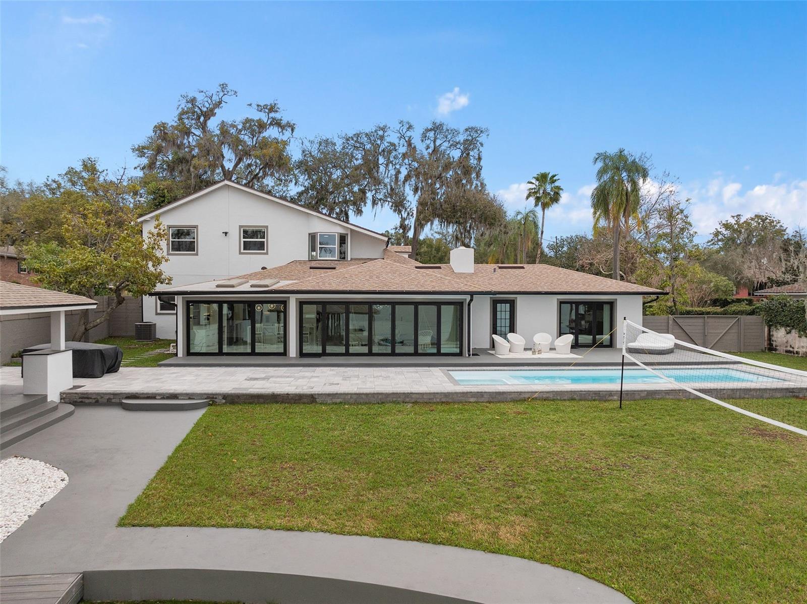 301 RIPPLING LANE