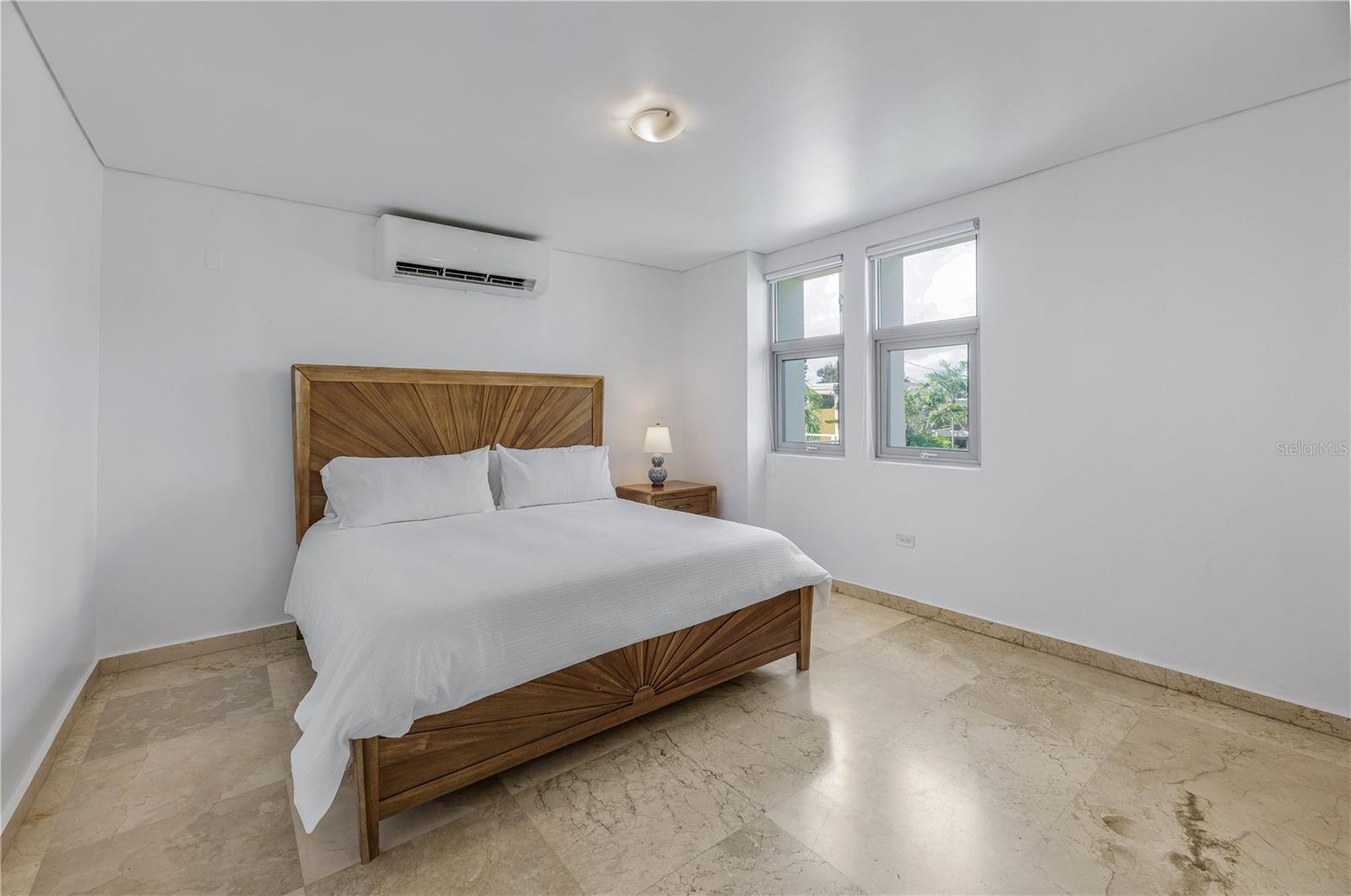 SANTA TERESITA - Residential