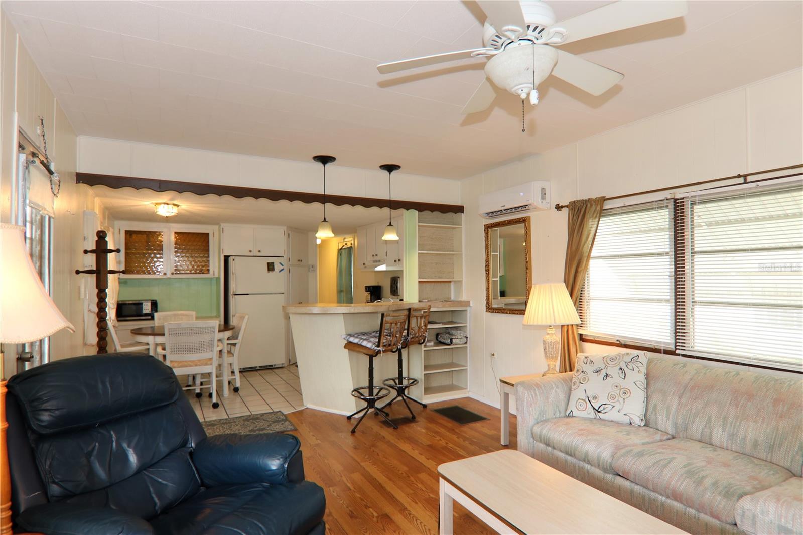 HARBOR LIGHTS MHP CO-OP - Residential