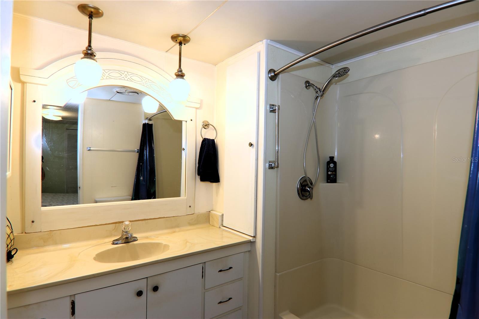 HARBOR LIGHTS MHP CO-OP - Residential