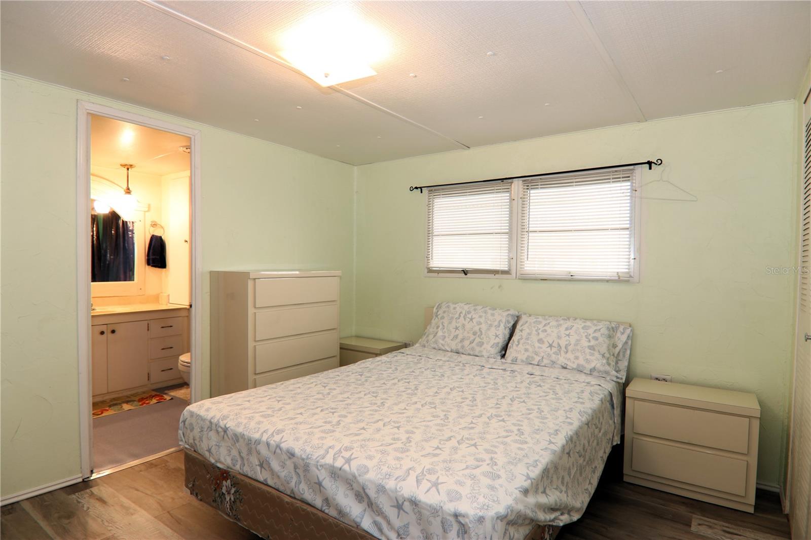 HARBOR LIGHTS MHP CO-OP - Residential