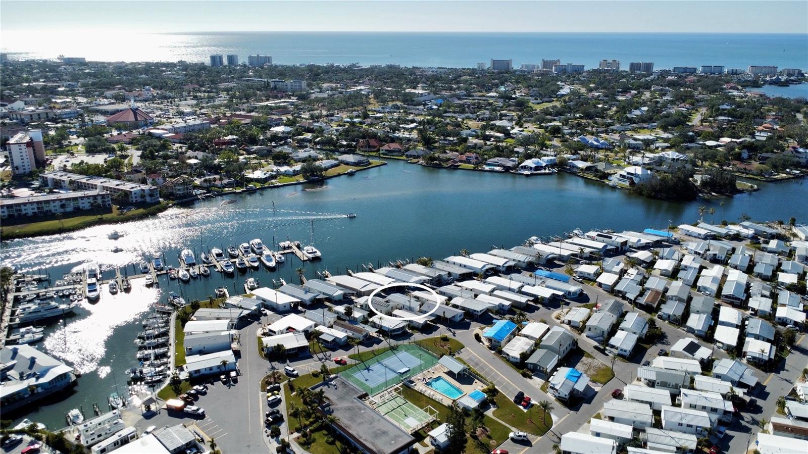 HARBOR LIGHTS MHP CO-OP - Residential