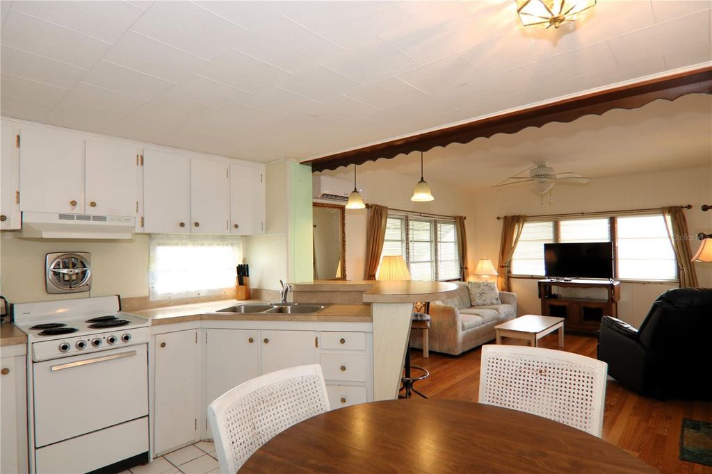 Photo of 149 S Port Drive, Venice, FL 34285 (MLS # N6143451)