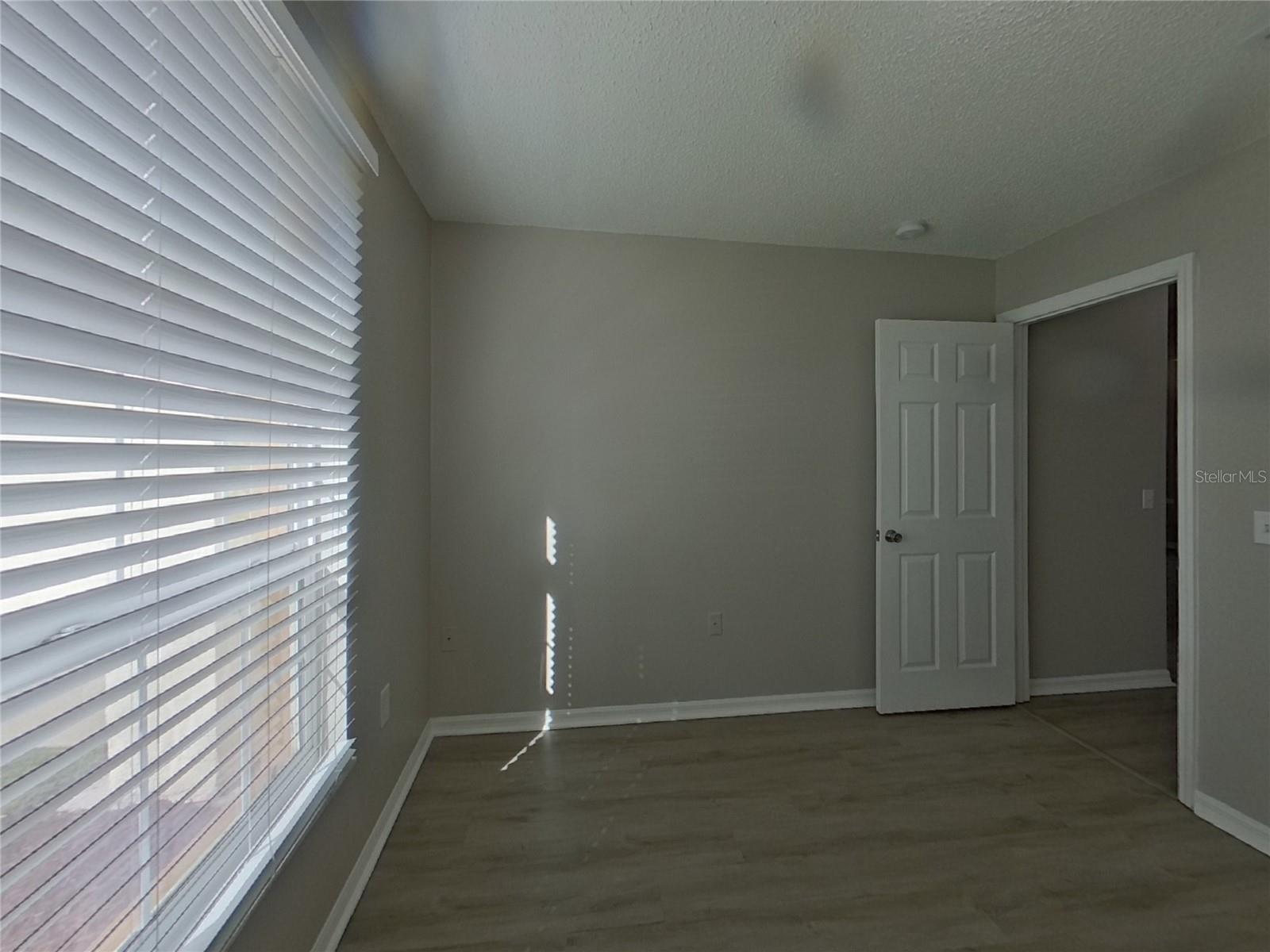 ORCHID EDGE AT CRESCENT LAKES UNIT 2 - Residential Lease