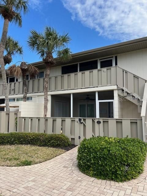 A home in LONGBOAT KEY