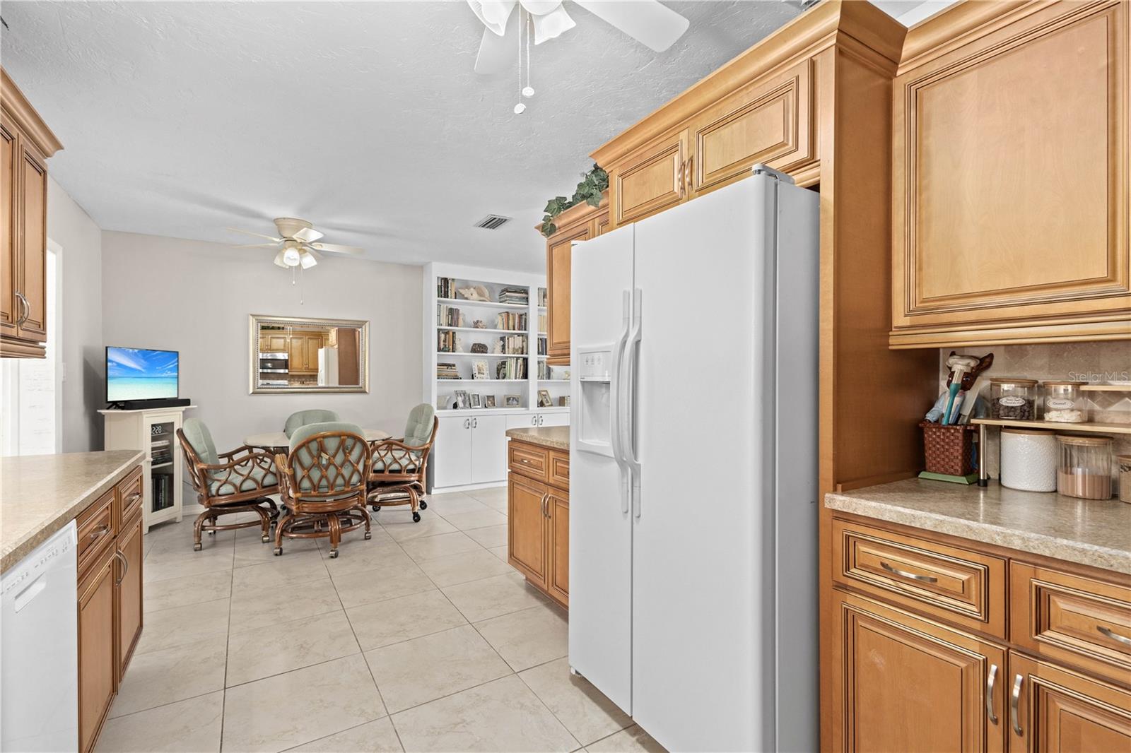 SHADY OAKS - Residential