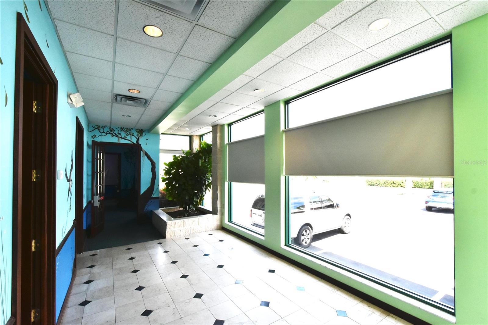 PORT RICHEY LAND CO - Commercial Lease