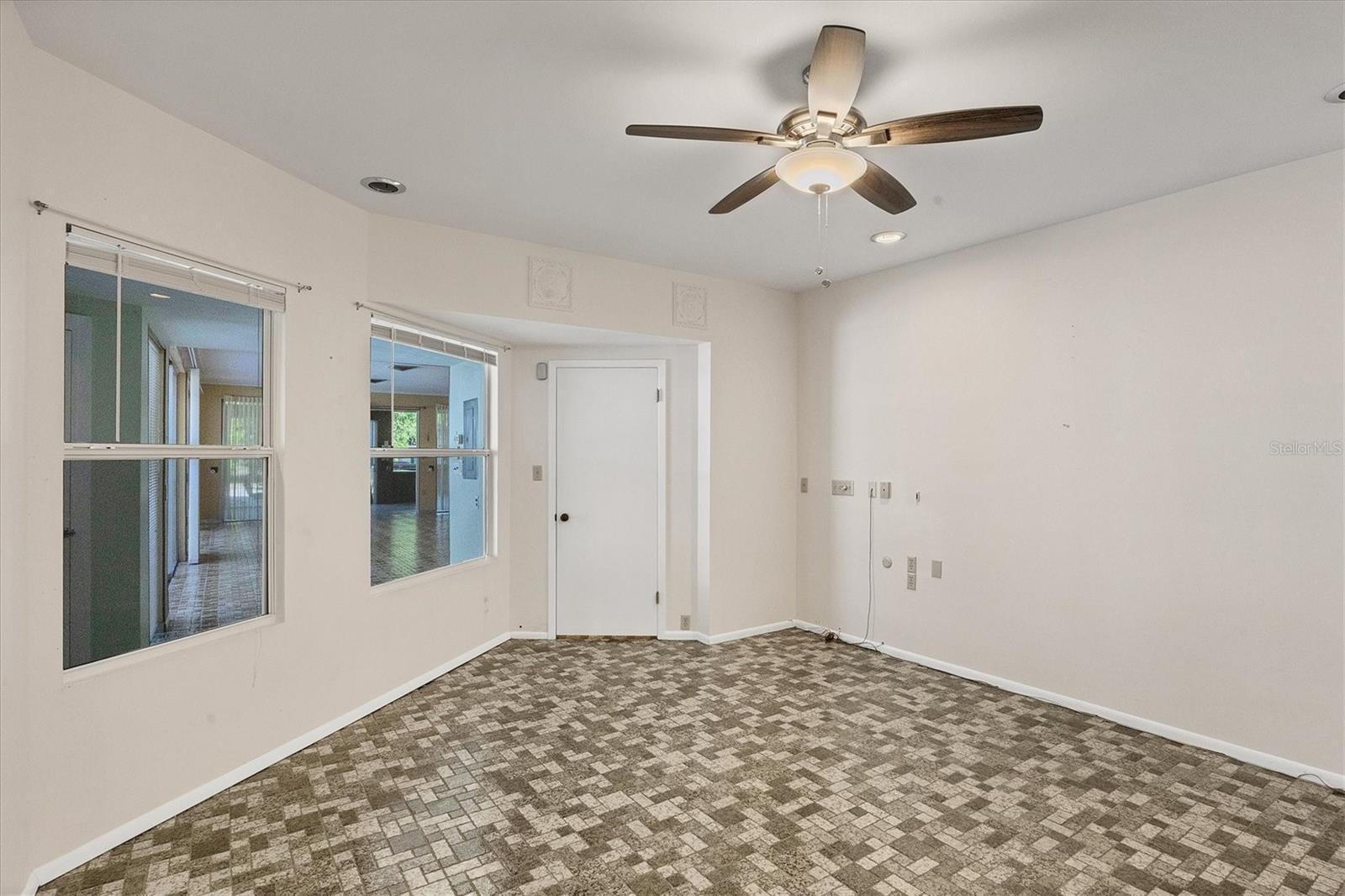 DESOTO ACRES - Residential Lease