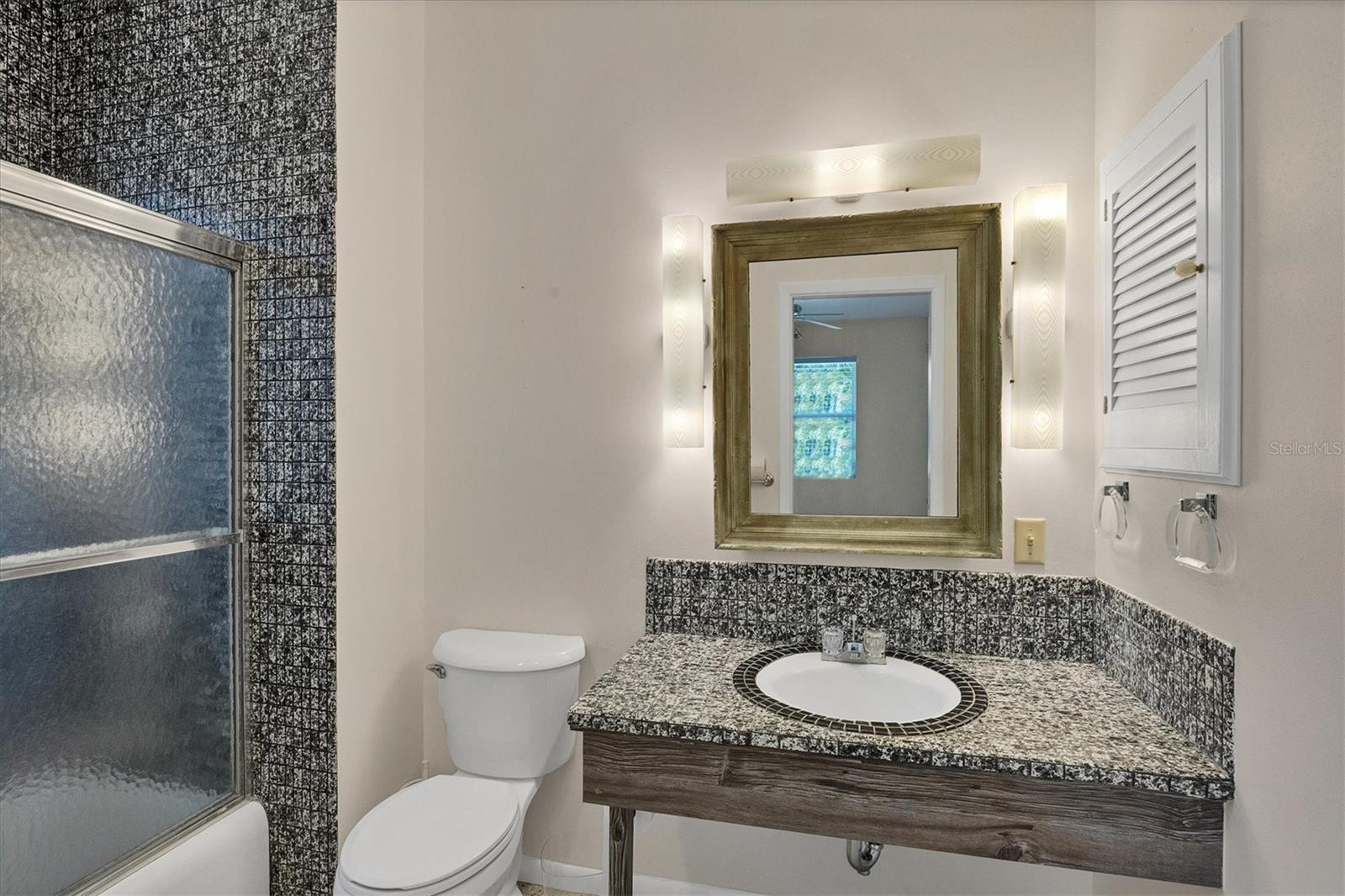 DESOTO ACRES - Residential Lease