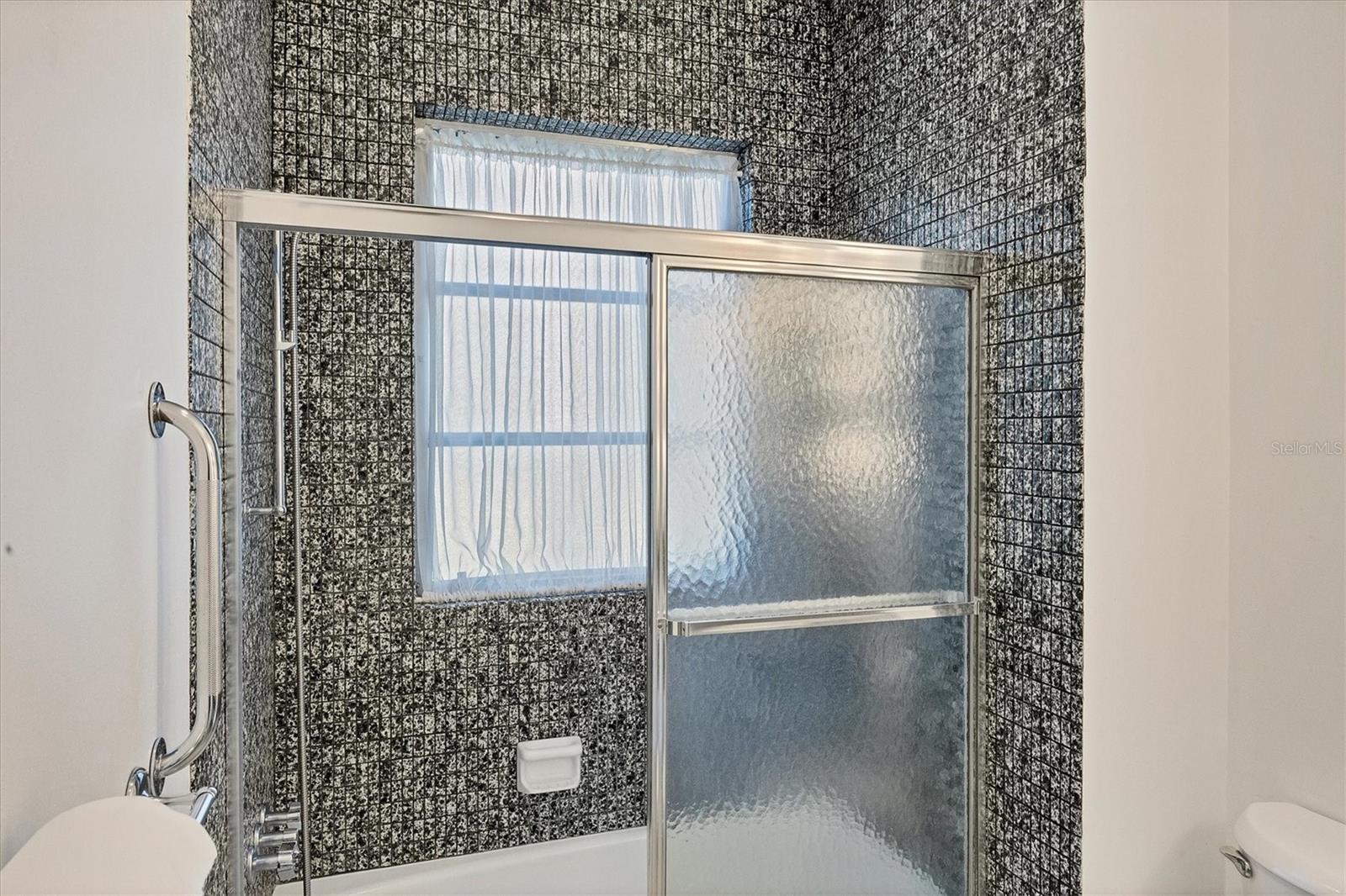 DESOTO ACRES - Residential Lease