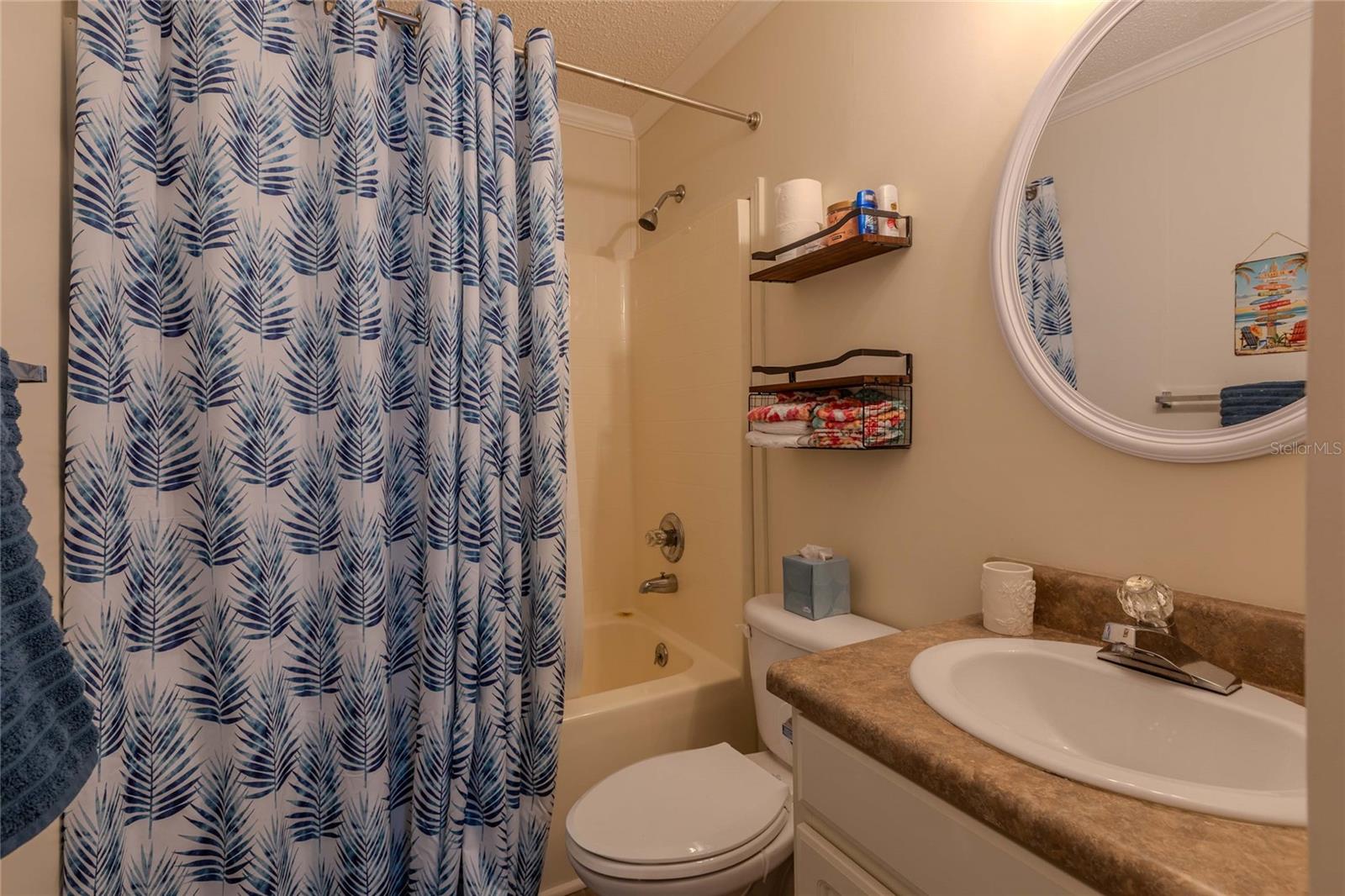 MAPLE LEAF ESTATES - Residential