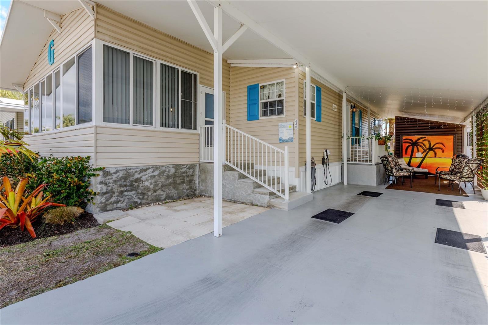 2100 KINGS HIGHWAY 440