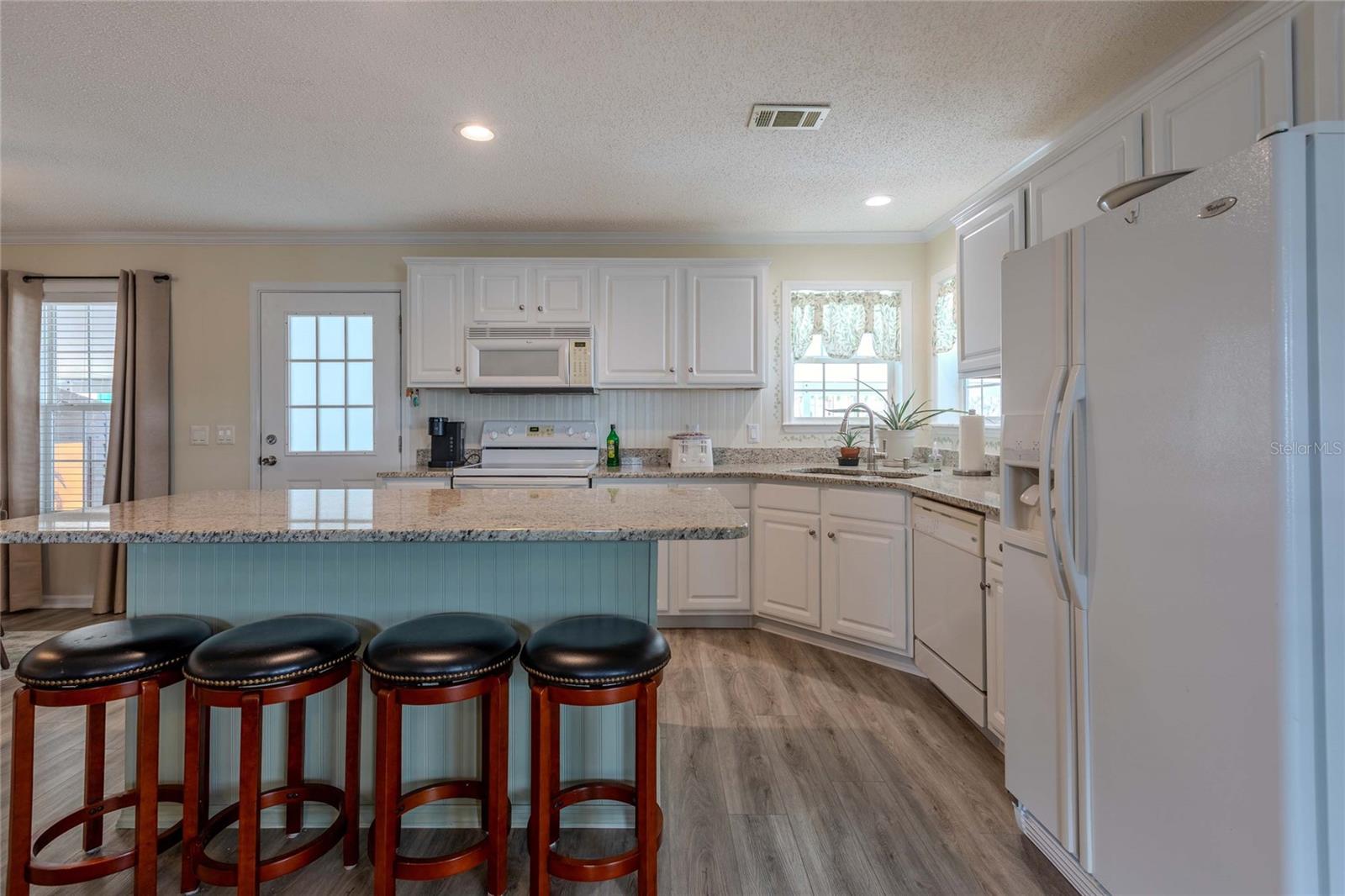 MAPLE LEAF ESTATES - Residential