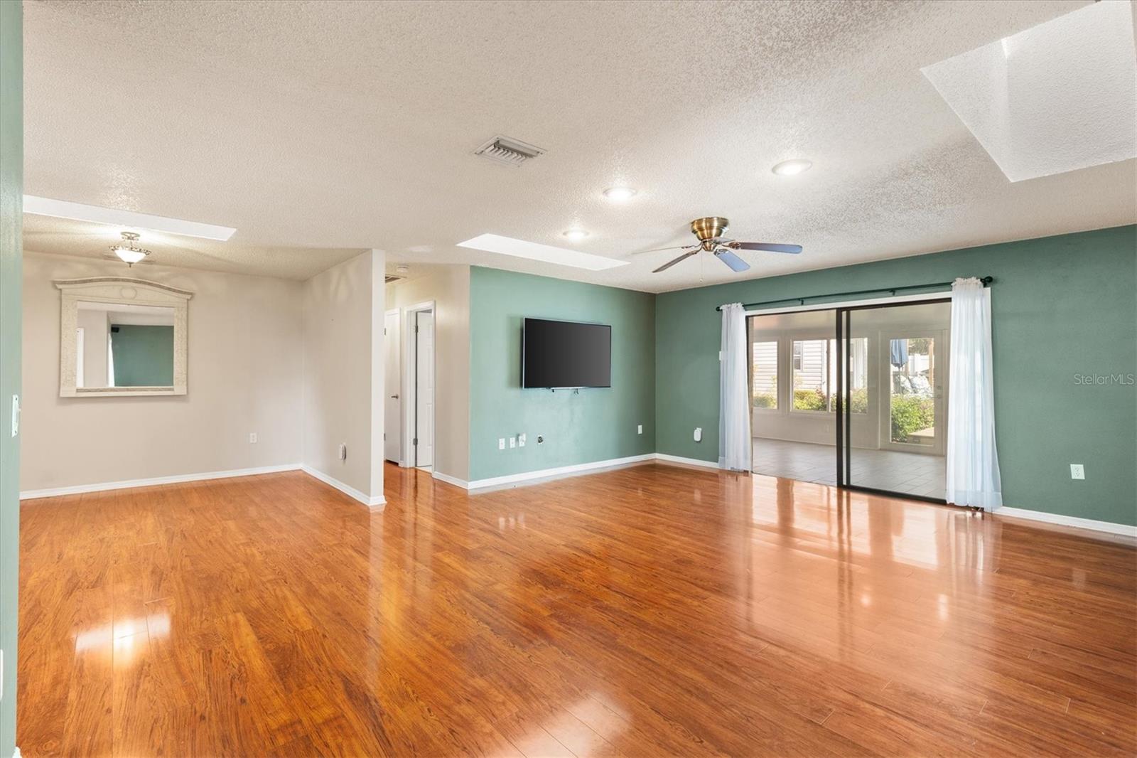 PICCIOLA ISLAND SUB - Residential