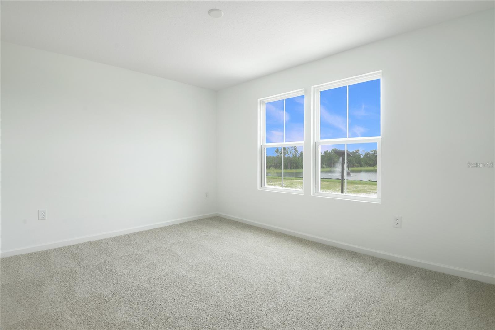 SEASONS AT MAGNOLIA POINTE - Residential