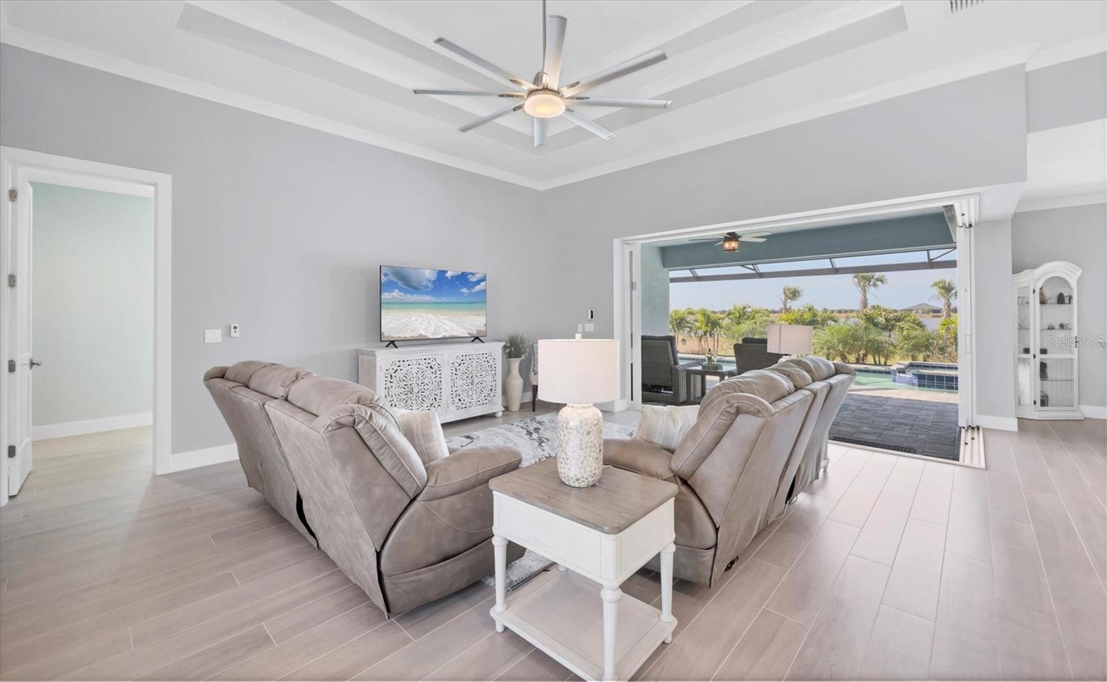 ROTONDA MEADOWS - Residential