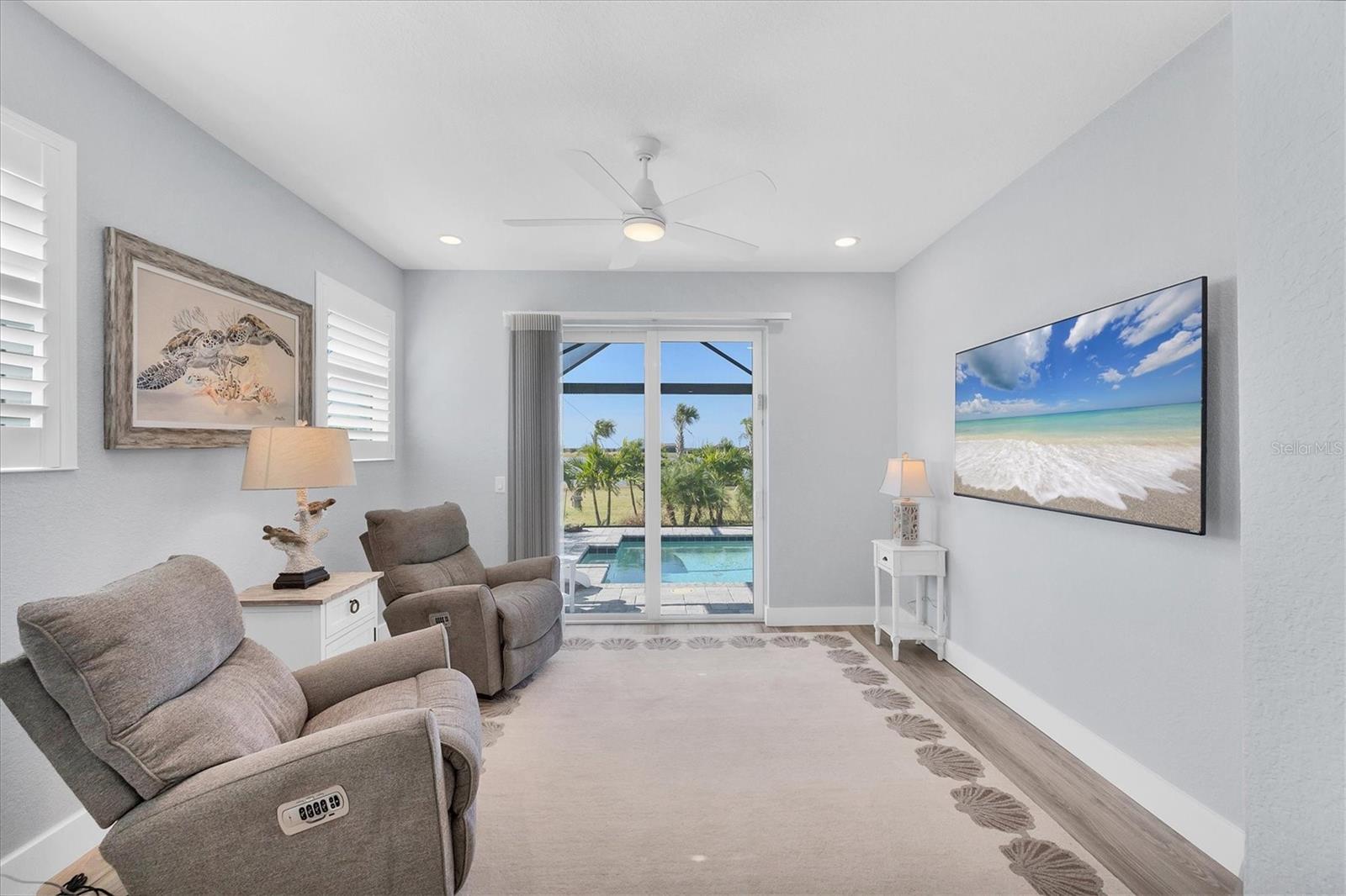 ROTONDA MEADOWS - Residential