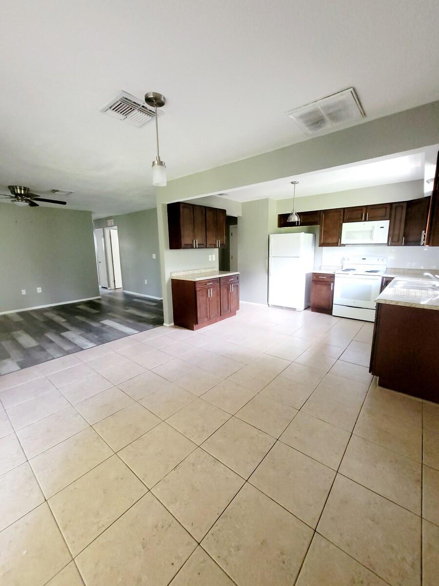 BEACON RIDGE WOODBINE - Residential Lease