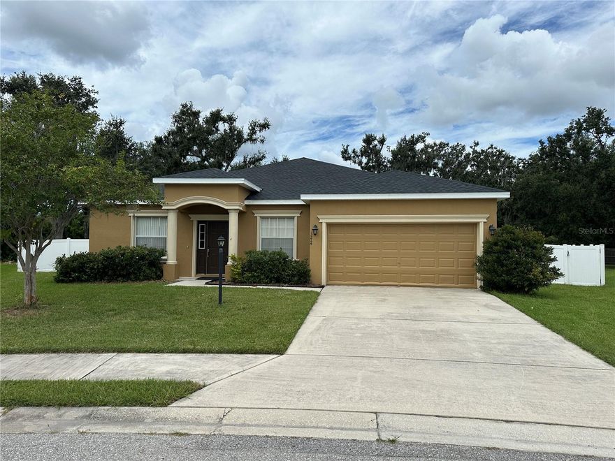 Ready Now. Schedule a tour for this beautiful 4-bedroom, 3-bathroom home located in the desirable area of Ellenton, Florida. Offering a spacious layout with modern tile flooring throughout, this home provides both comfort and style. The spacious master features a walk in closet and the bathroom has a stand up shower and a tub. The screened in Lanai features plenty of room to entertain guest and the backyard is extra large. This charming home offers an excellent opportunity for comfortable living. Don't miss out on the chance to make it yours today!

Move in fees:
$65 application fee per adult
$2750 1st months rent
$2750 Deposit
$150 admin fee