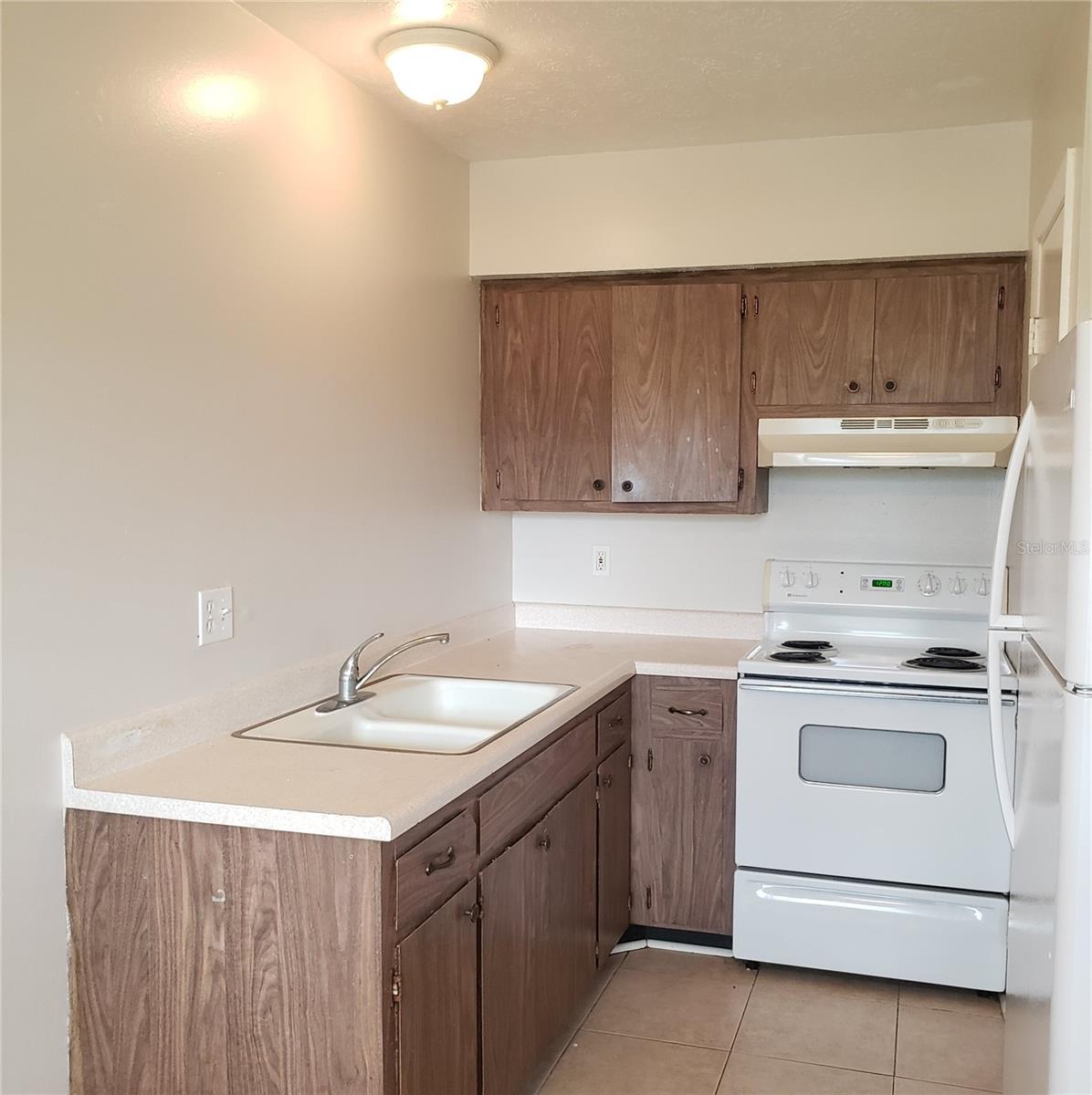 RAILROAD TOWN ADD - Residential Lease