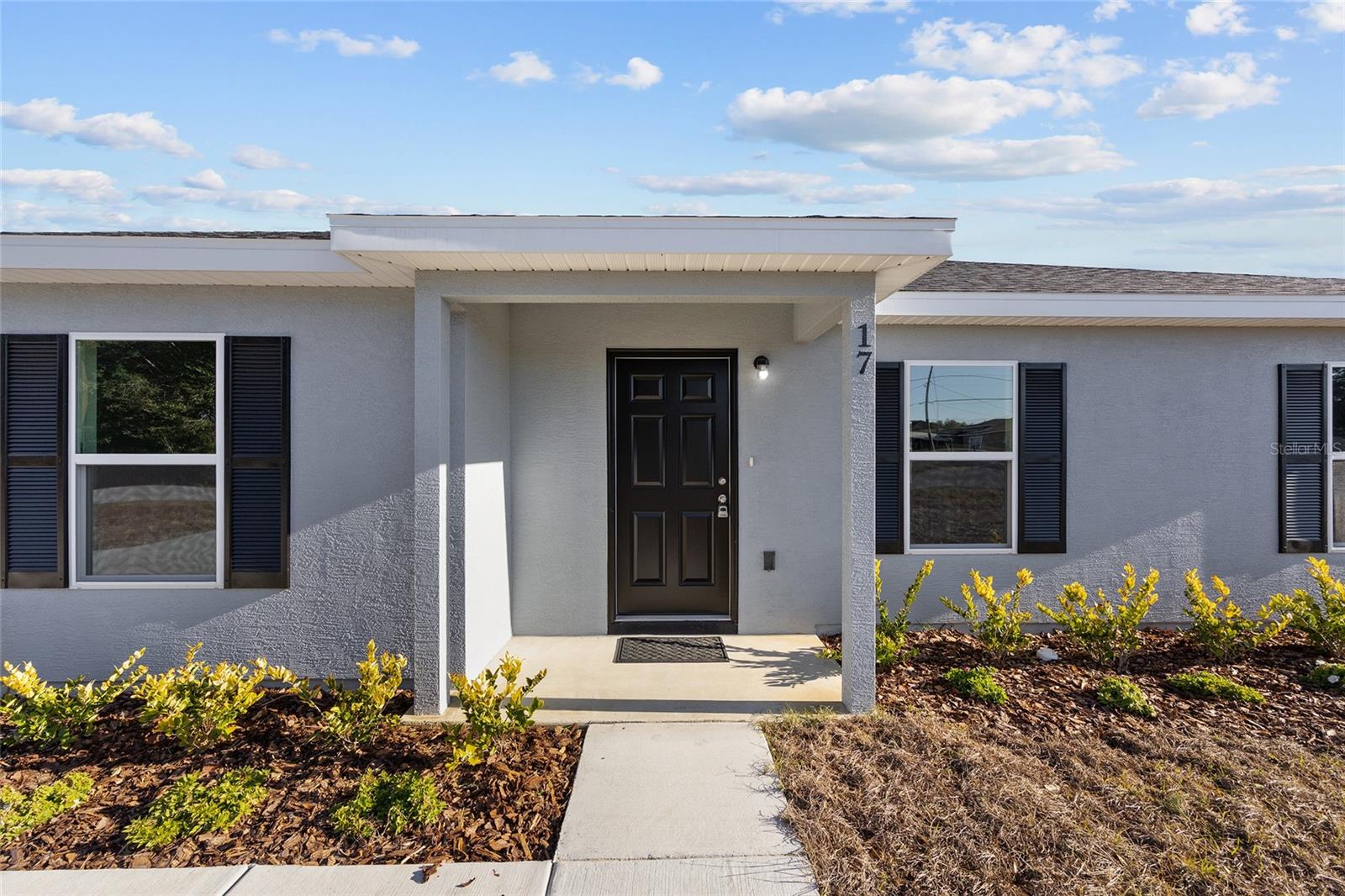 17 DOGWOOD DRIVE COURT