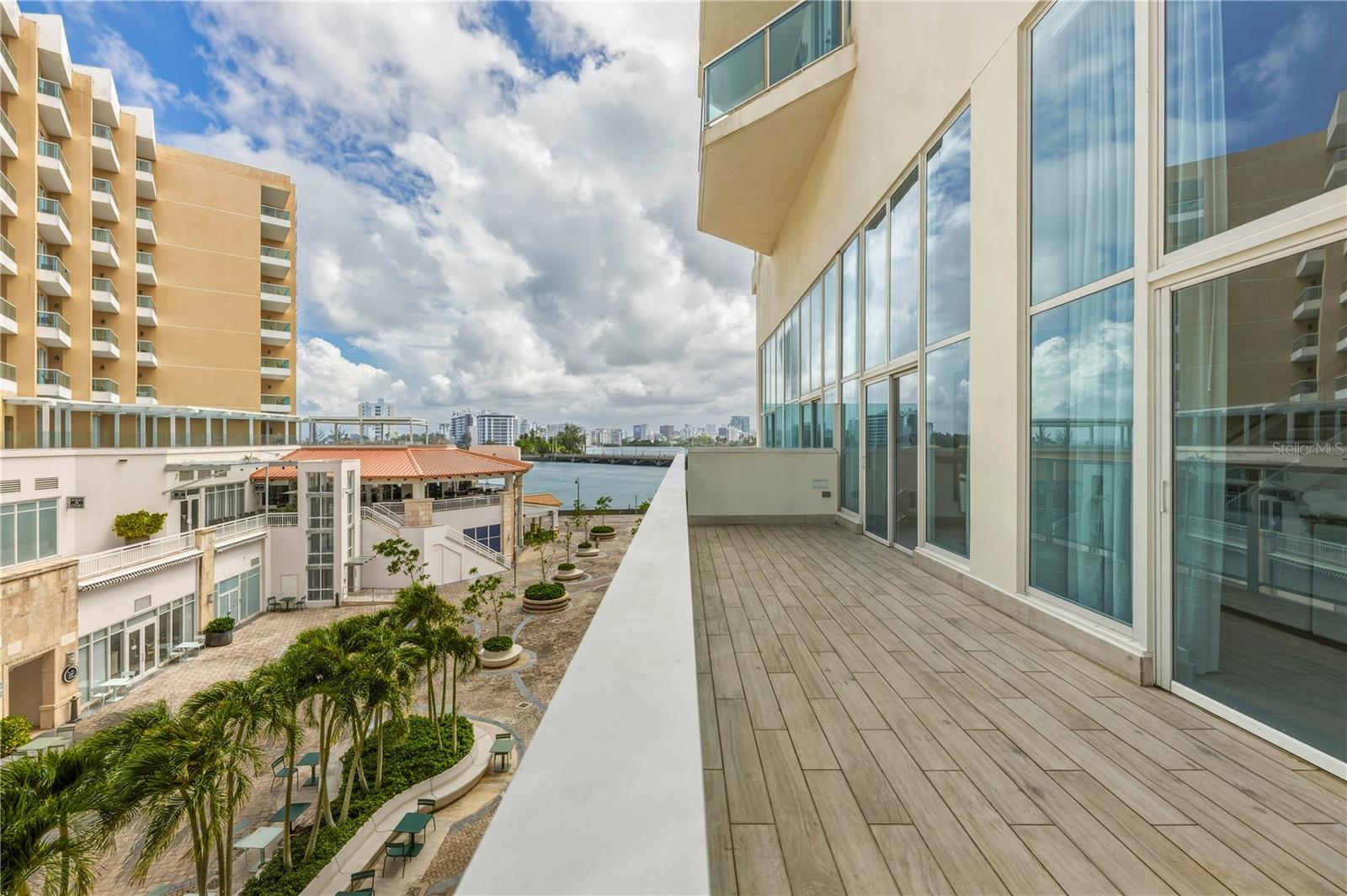 CONDADO - Residential