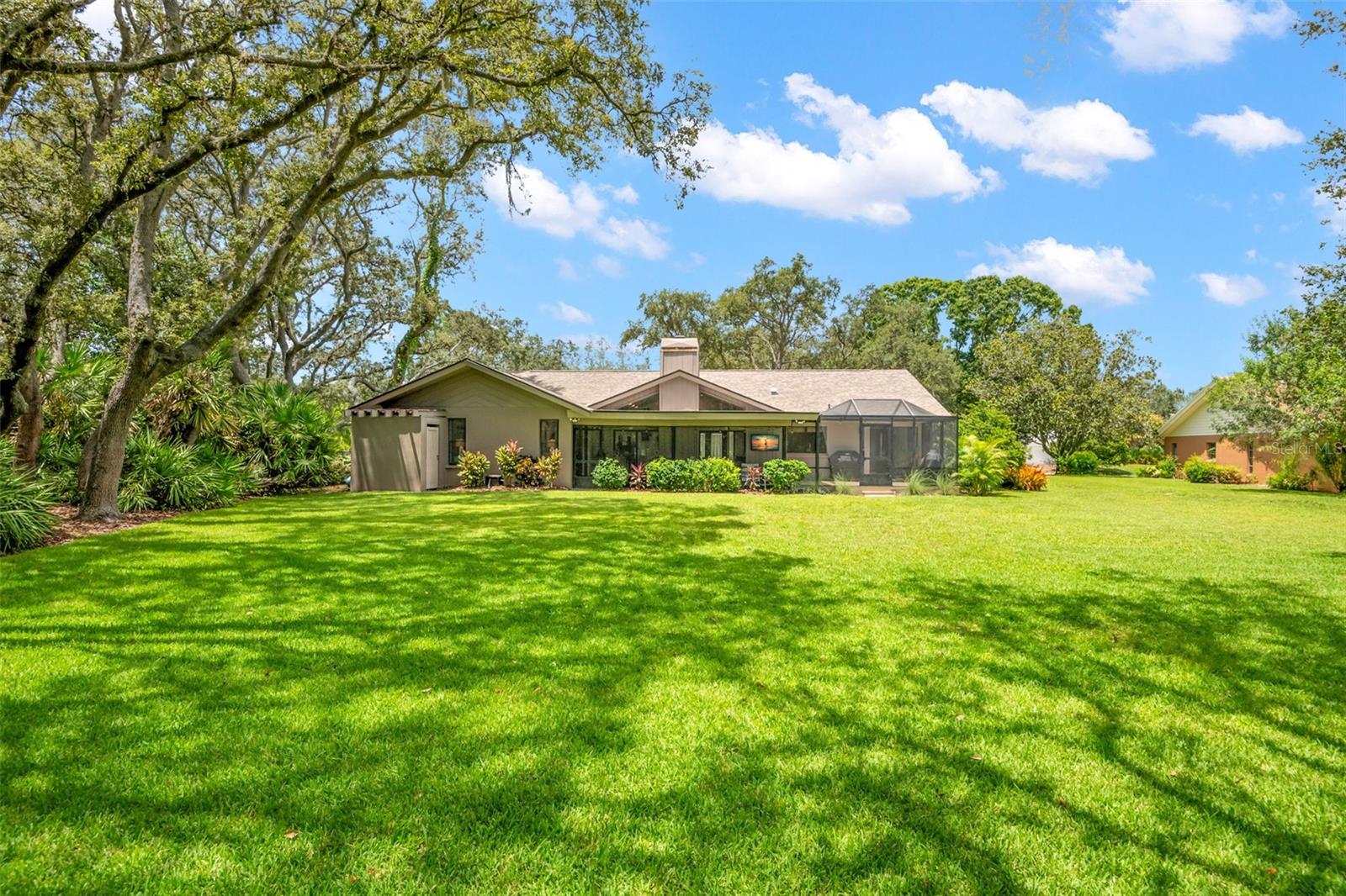 2857 PHEASANT RUN