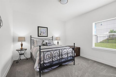 Tiny photo for 9828 Royal Vista Avenue, Clermont, FL 34711 (MLS # G5101525)