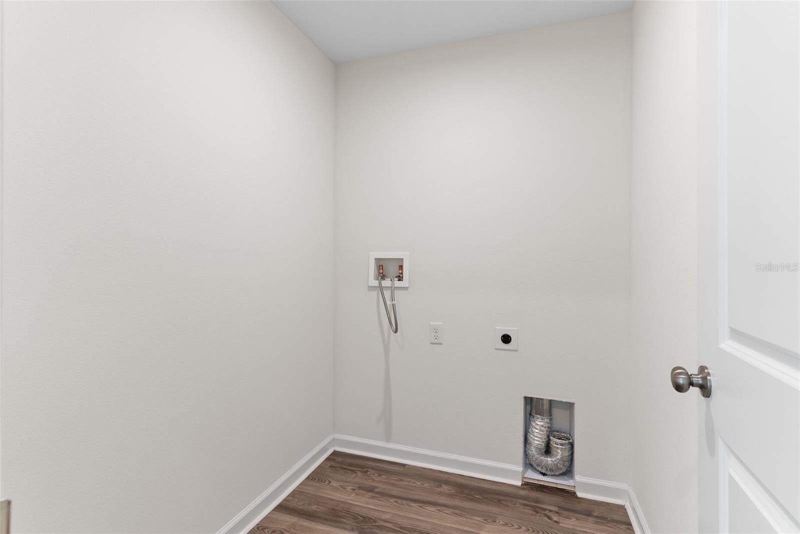 SUMTER VILLAS PH THREE - Residential