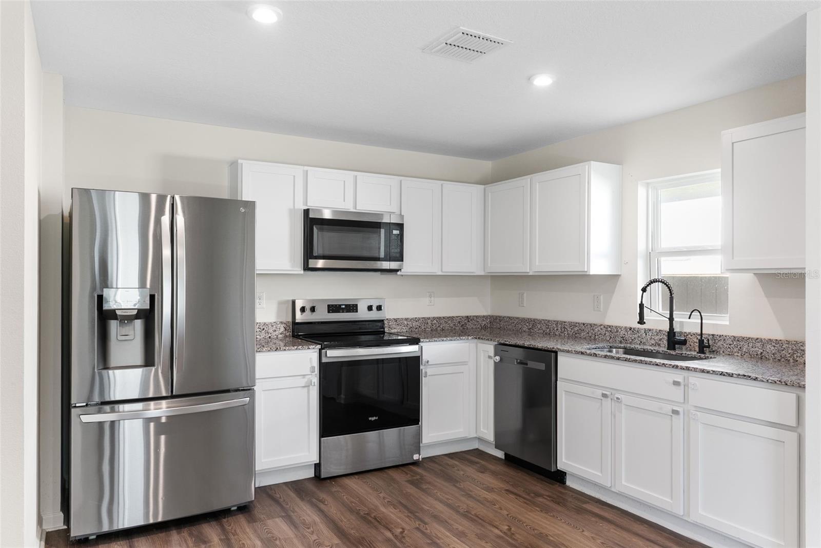 SUMTER VILLAS PH THREE - Residential