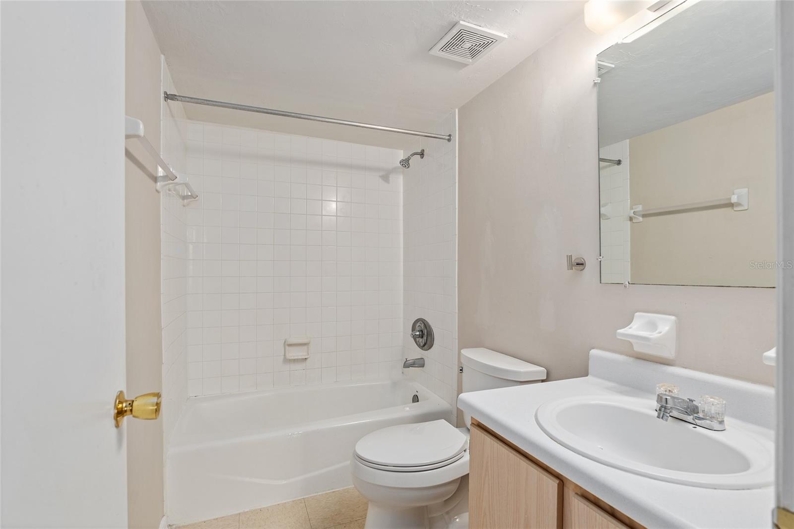 CAMPUS EDGE CONDO - Residential