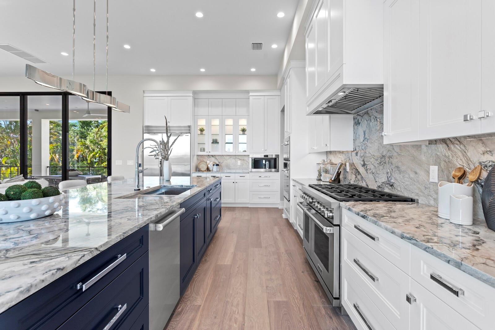 COFFEE POT ADD SNELL & HAMLETTS - Residential