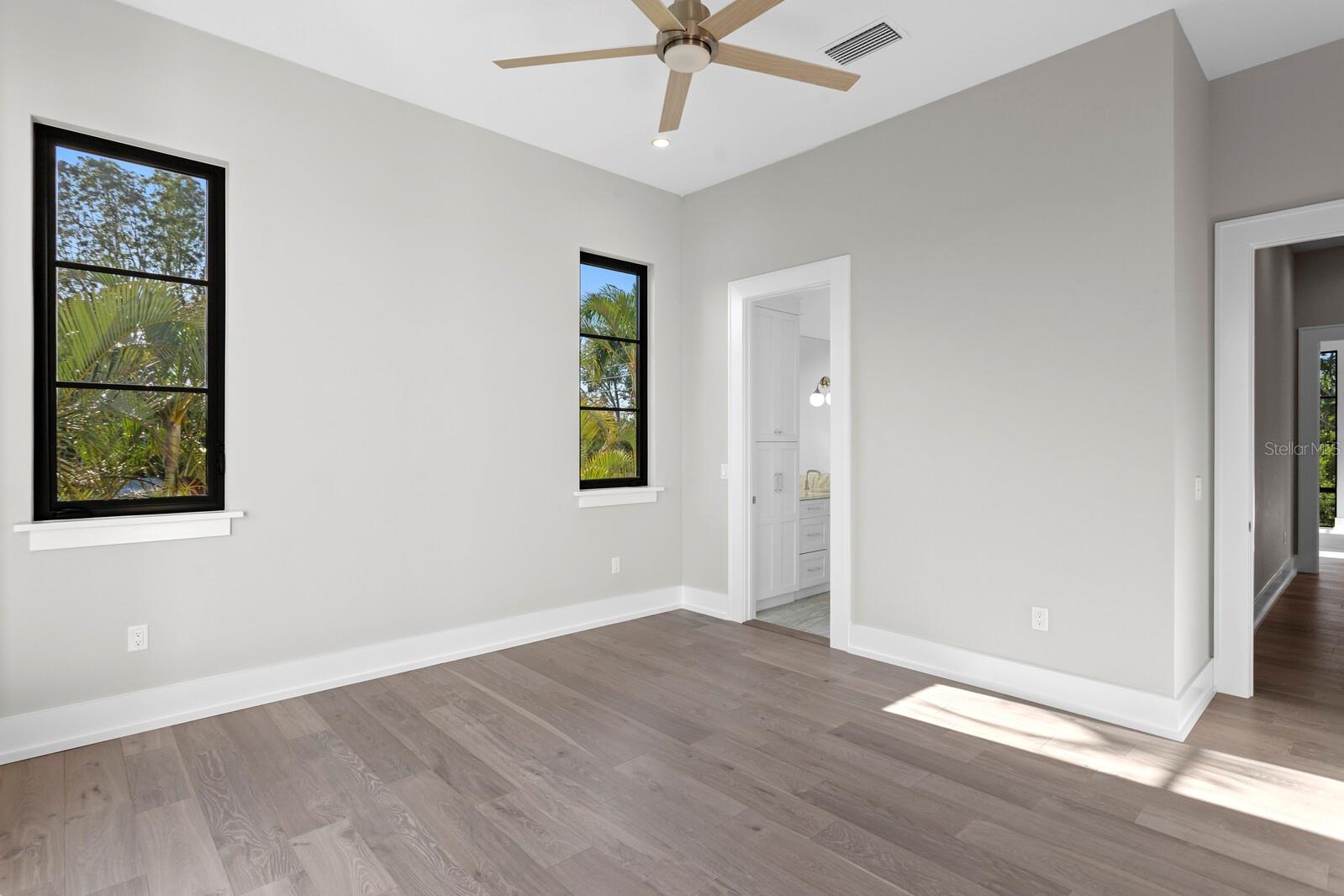 COFFEE POT ADD SNELL & HAMLETTS - Residential