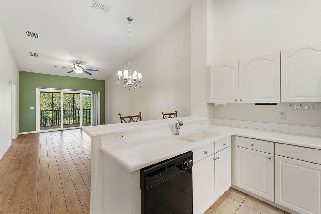 CANOPY WALK PH 2 - Residential