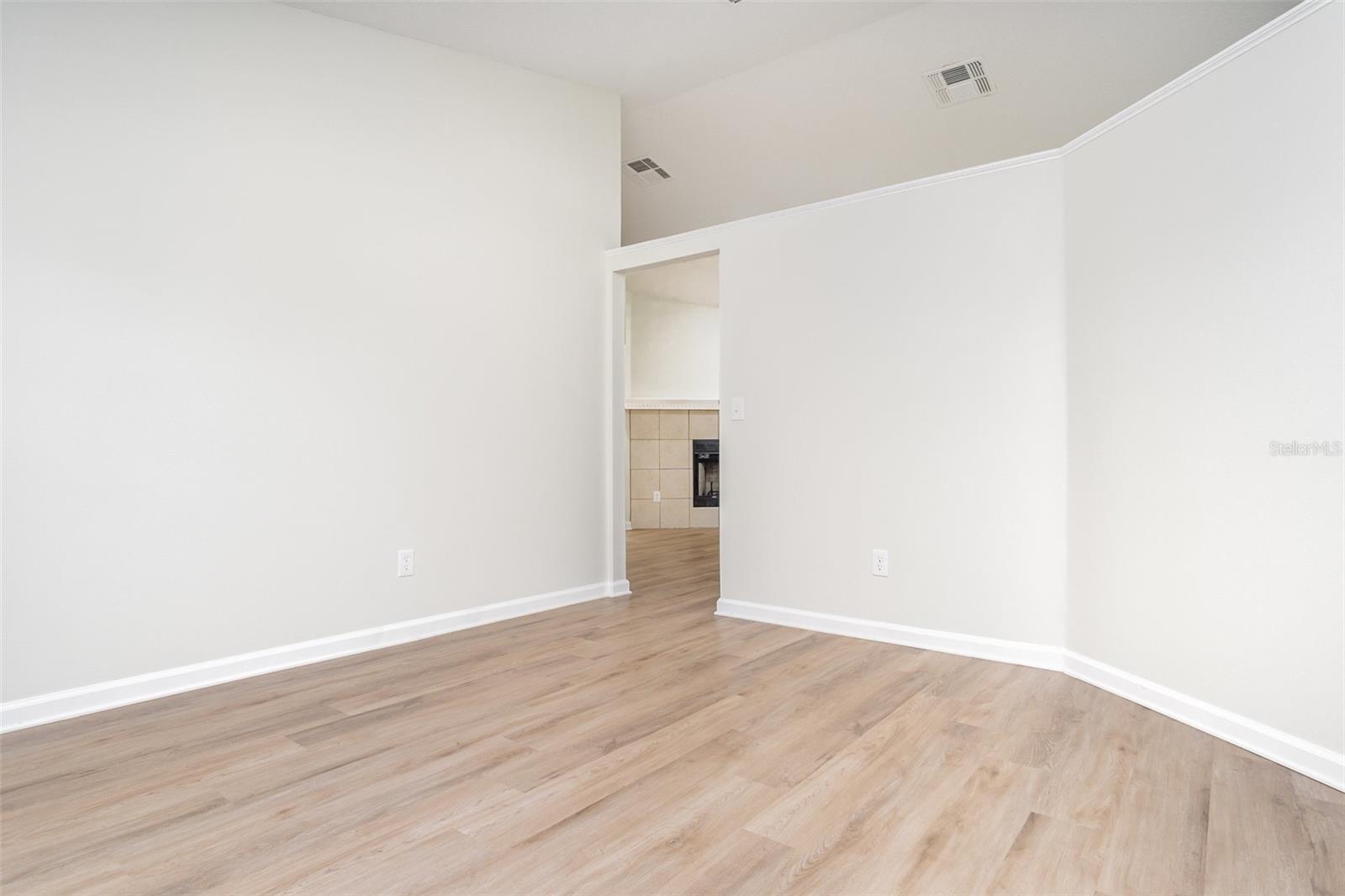 ISLAND POINTE SUB - Residential