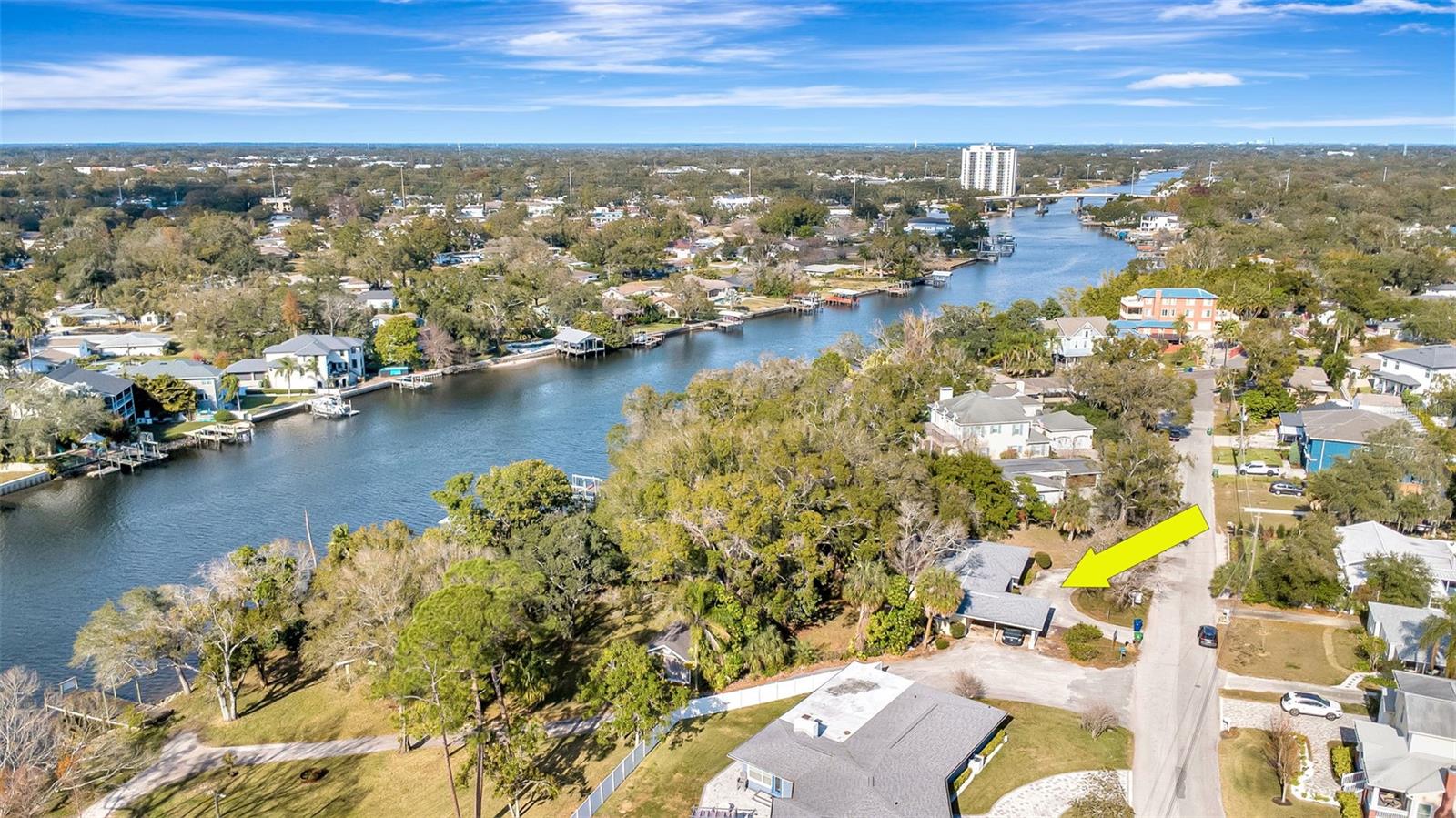 BUFFALO HEIGHTS - Land