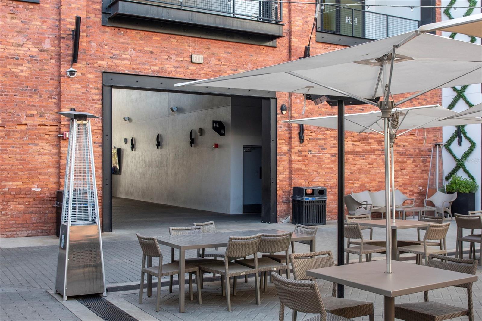 BUFFALO HEIGHTS - Land