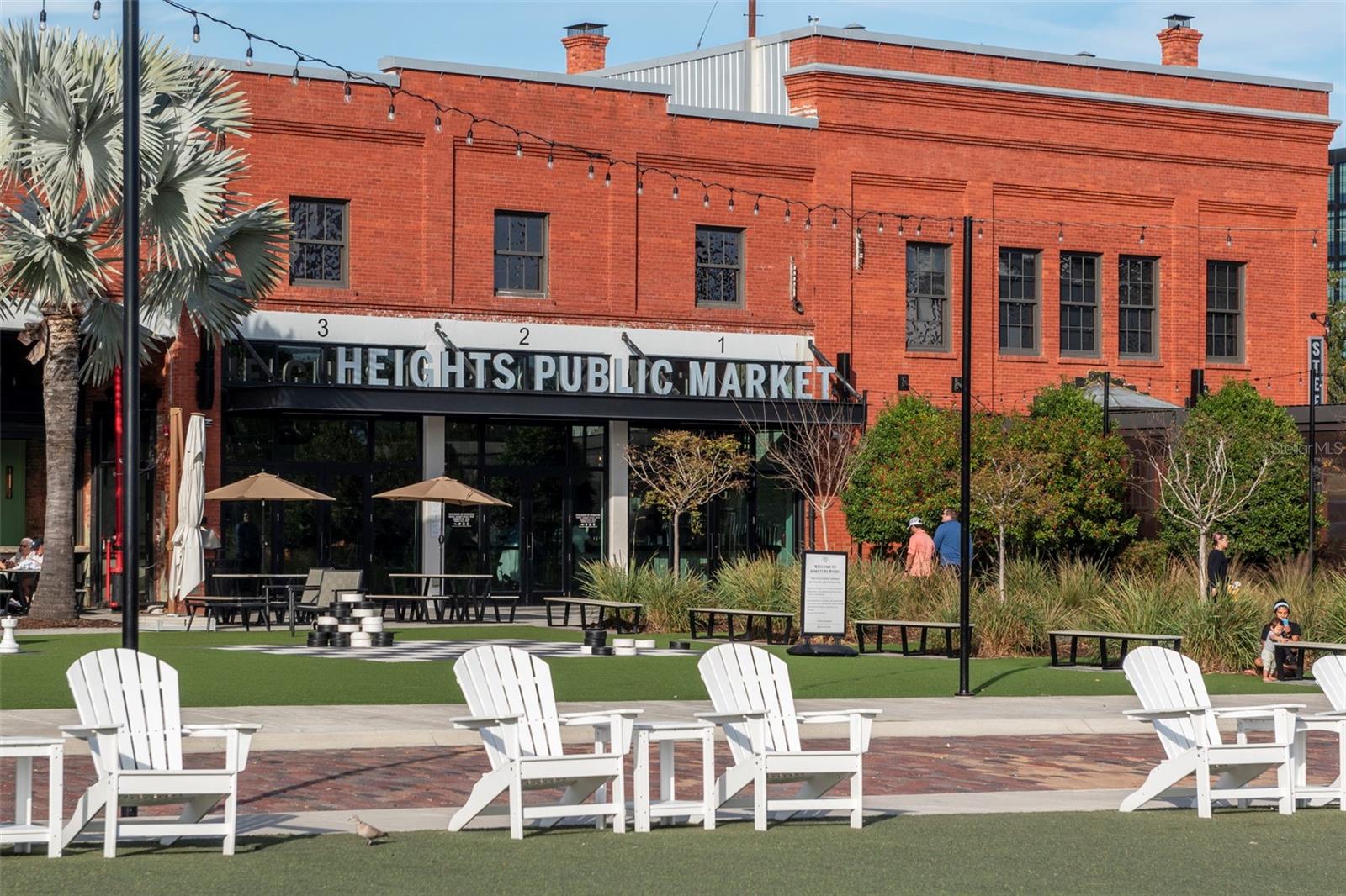 BUFFALO HEIGHTS - Land